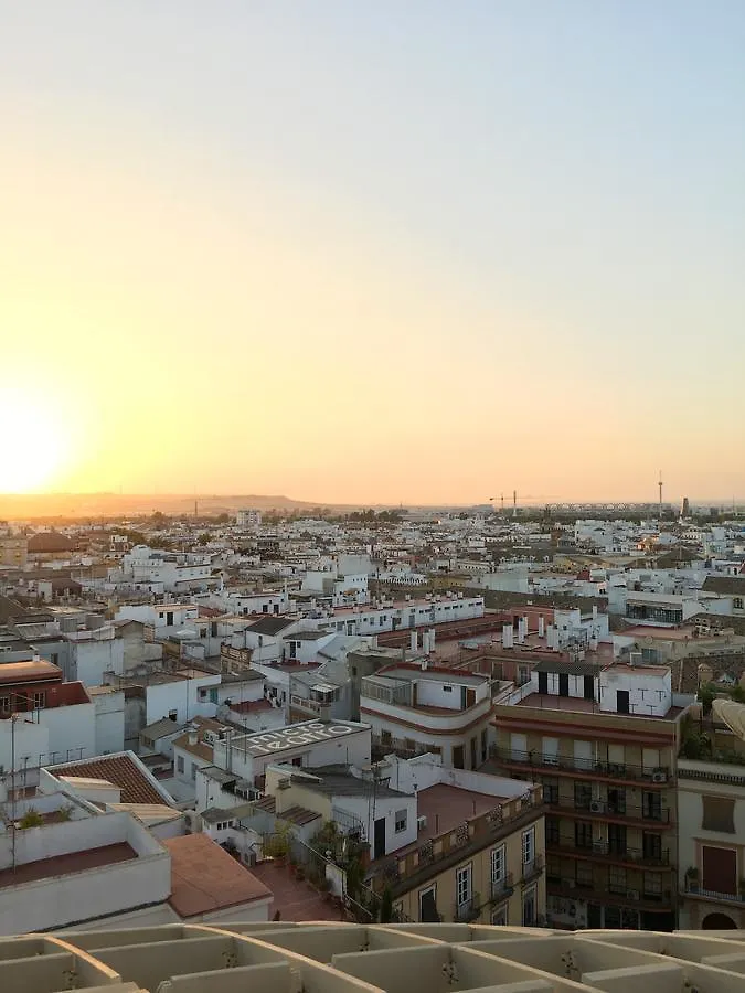 Serva La Bari Rooms Seville 0*,