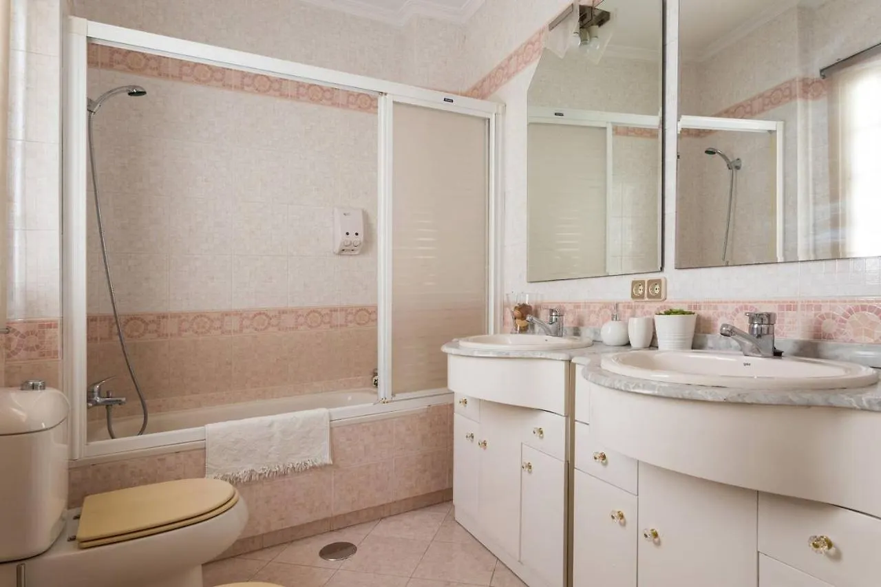 Serva La Bari Rooms Seville Spain